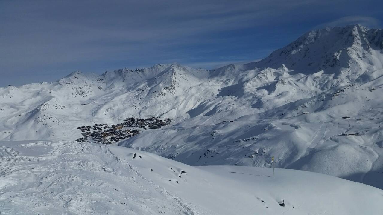 3-doline-Meribel-Skimanijaci-ski009