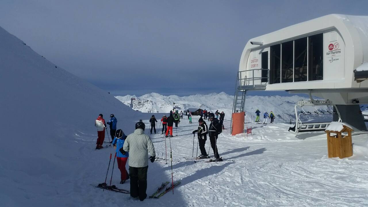 3-doline-Meribel-Skimanijaci-skim1705