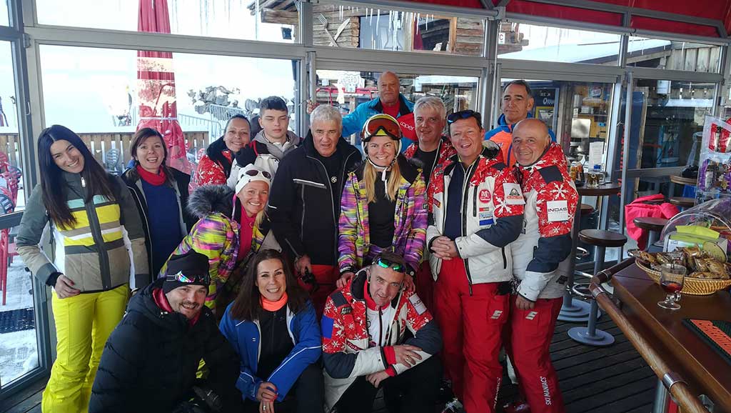 3-doline-Meribel-Skimanijaci-skim1906