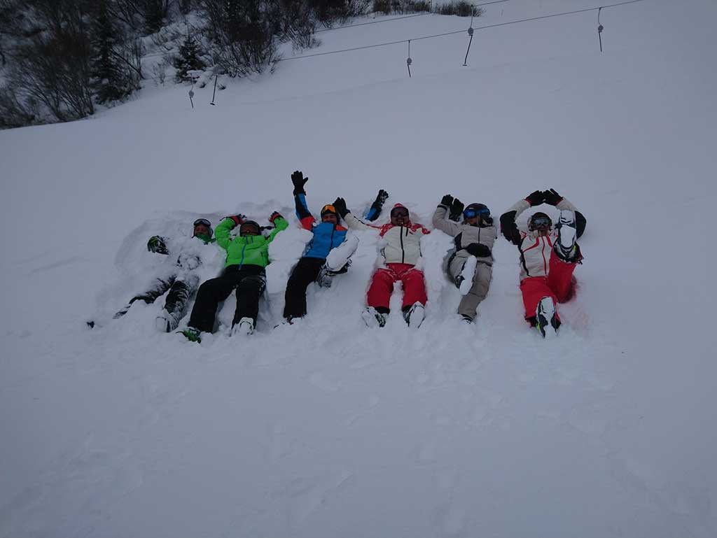 3-doline-Meribel-Skimanijaci-skim1908