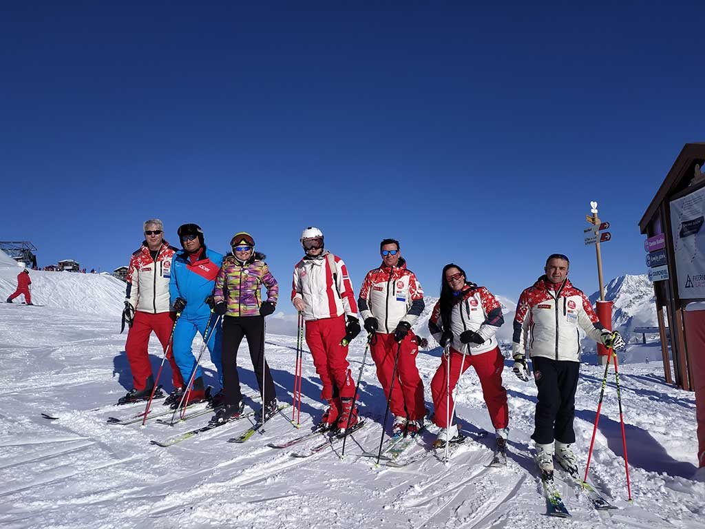 3-doline-Meribel-Skimanijaci-skim1910