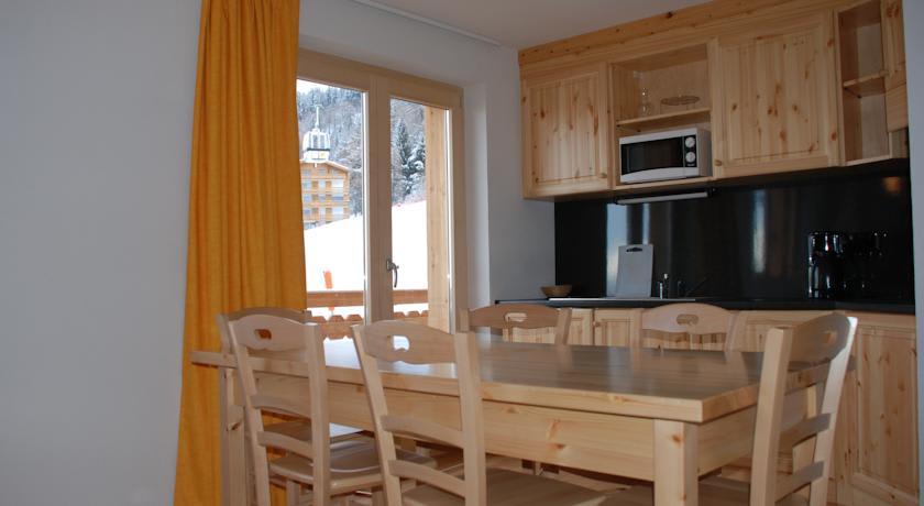 4-vallees-nendaz-Skimanijaci-s010