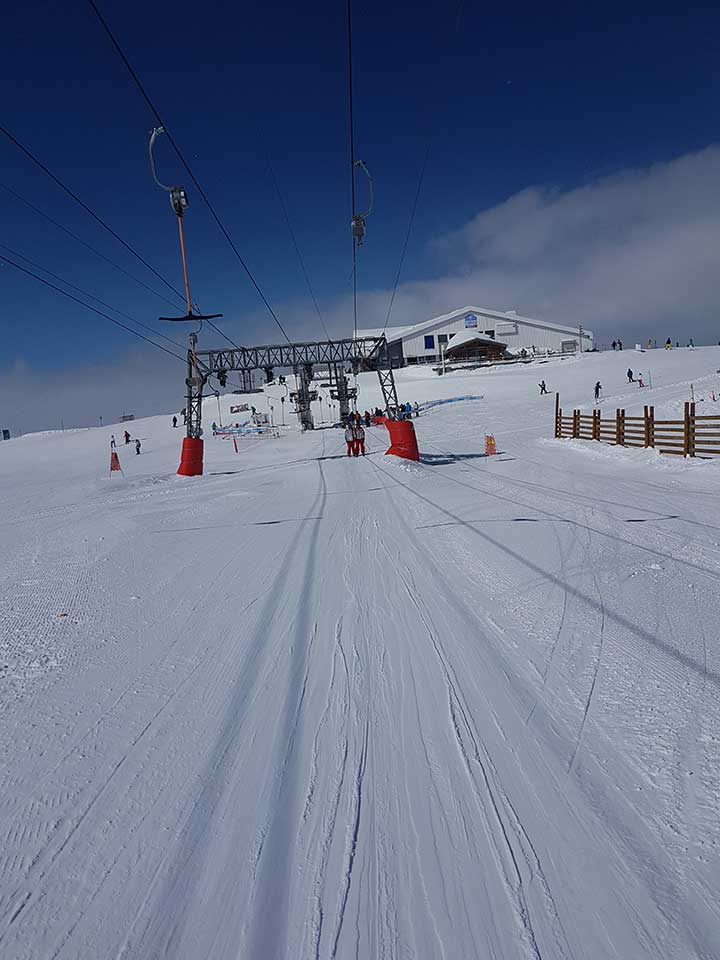 Les-2-Alpes-Skimanijaci-skim1809