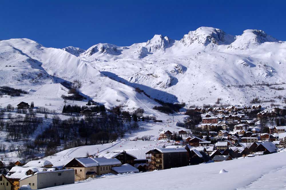 Les Sybelles-Skimanijaci-ski1707