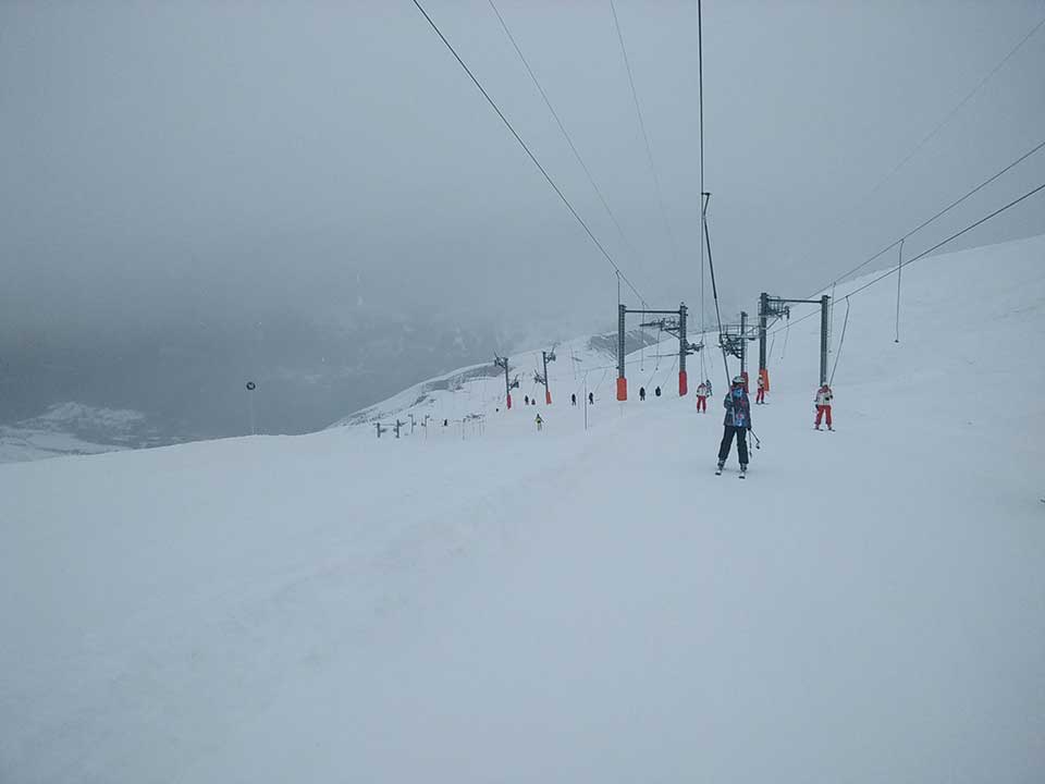 Les-Sybelles-Skimanijaci-skim1703