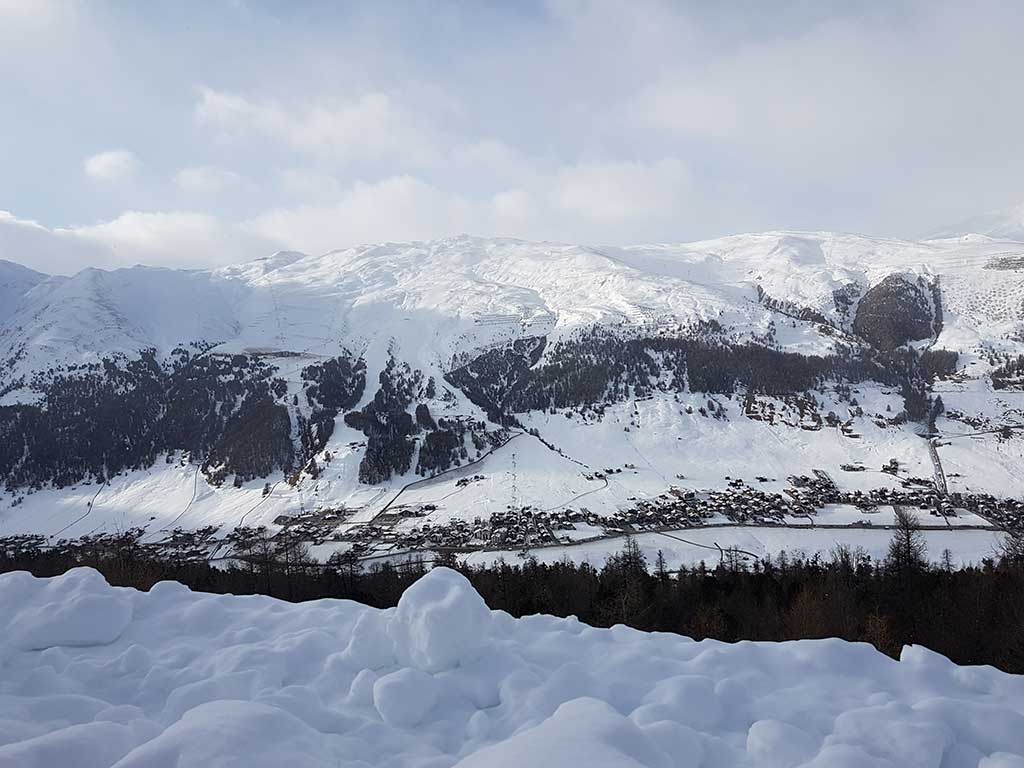 Livigno-Skimanijaci-ski001