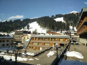 Madonna-di-Campiglio-Condominio-Rainalter-Skimanijaci-s004