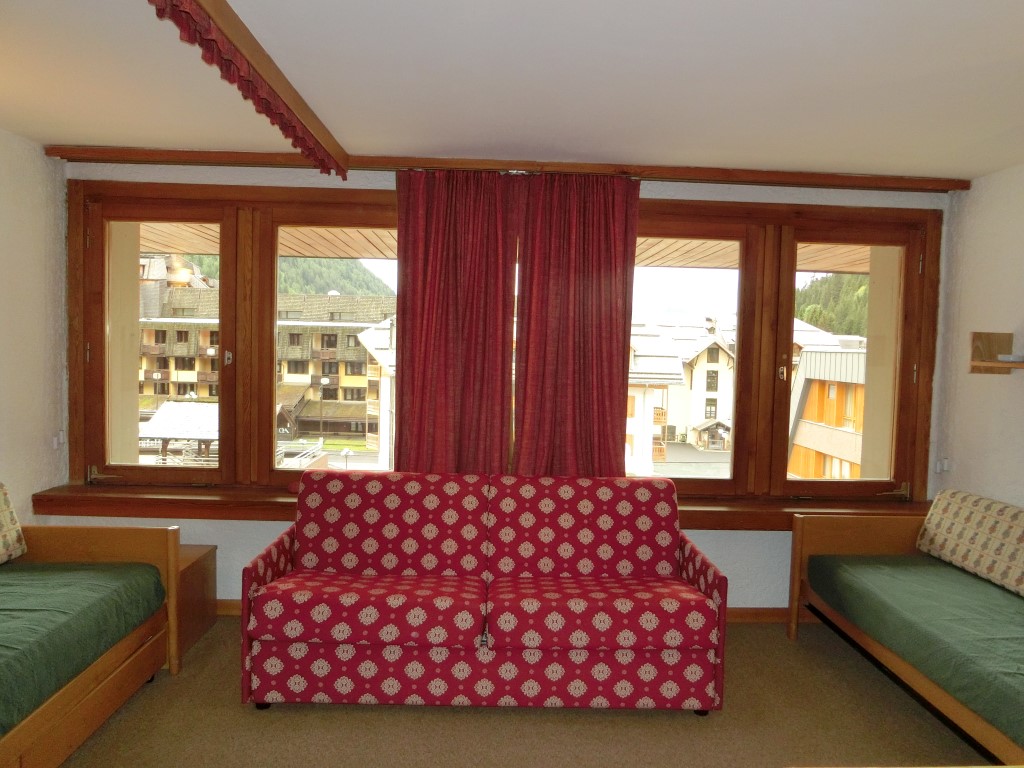 Madonna-di-Campiglio-Condominio-Rainalter-Skimanijaci-s008
