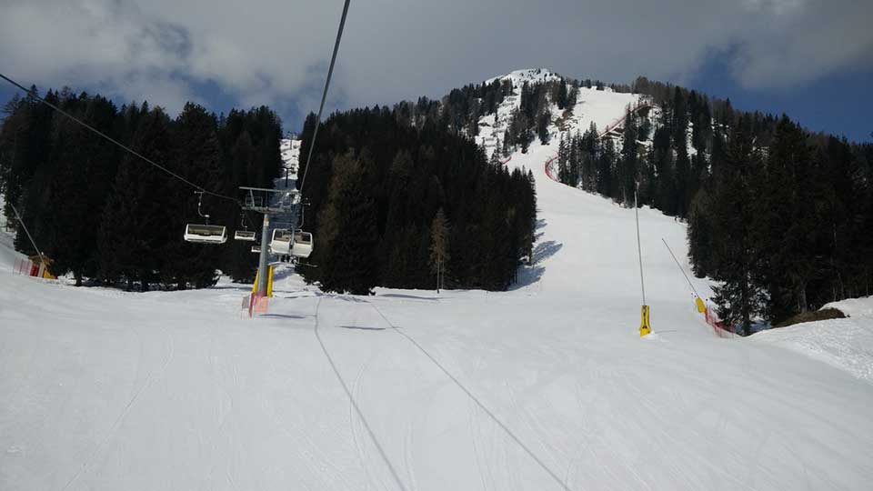 Madonna-di-Campiglio-Skimanijaci-ski002