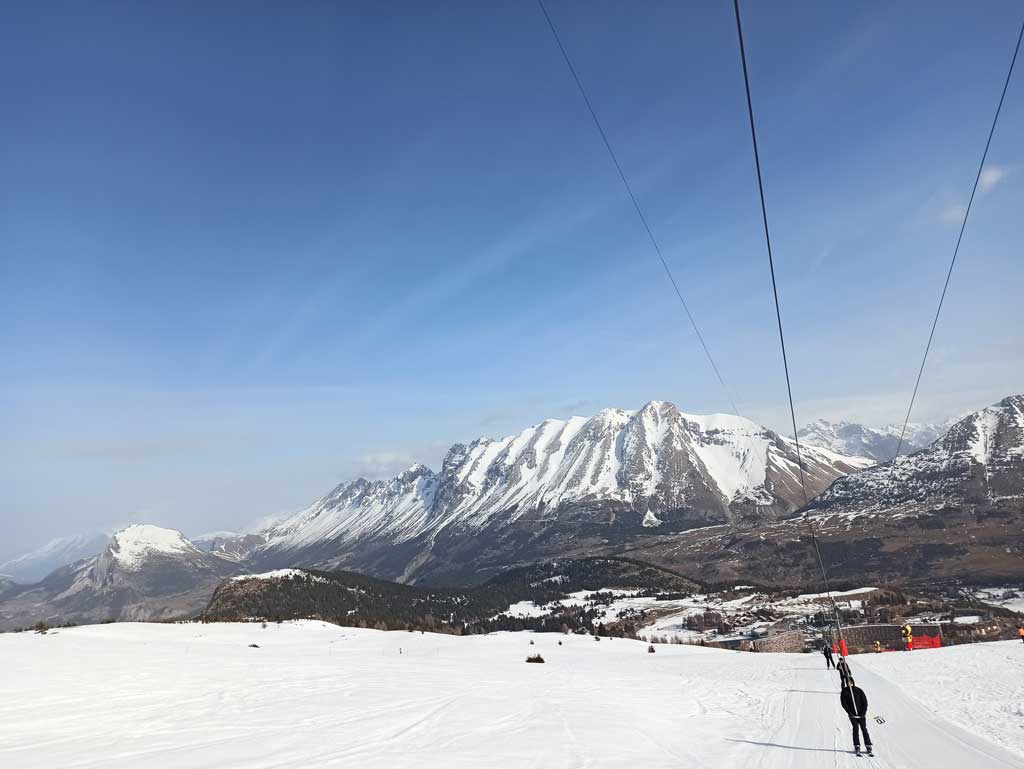 SuperDévoluy-Skimanijaci-ski001