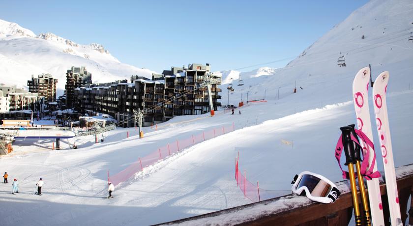 Tignes-Skimanijaci-ski002
