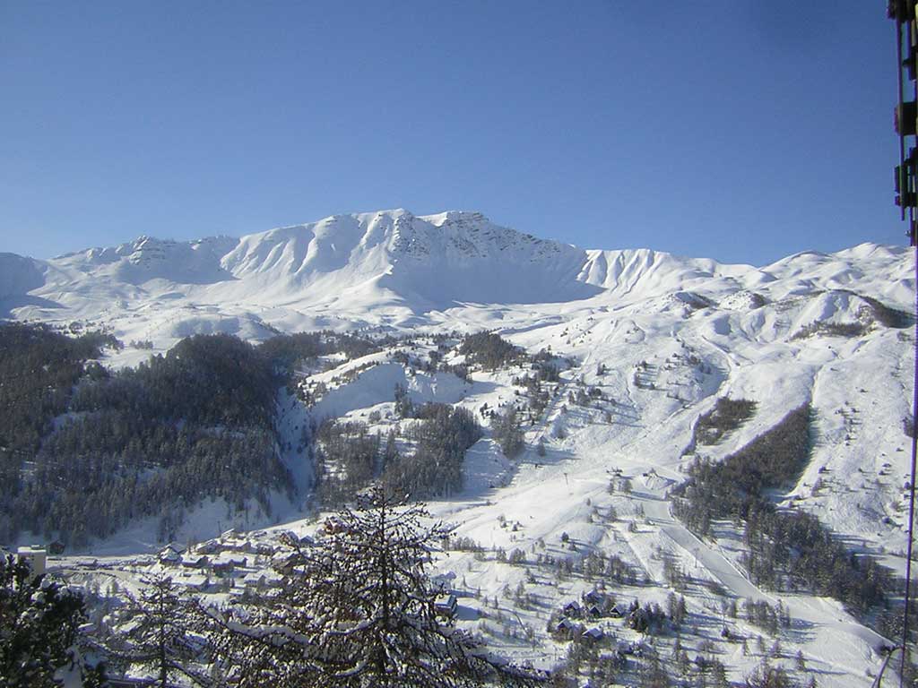 Vars-Risoul-Skimanijaci-ski007