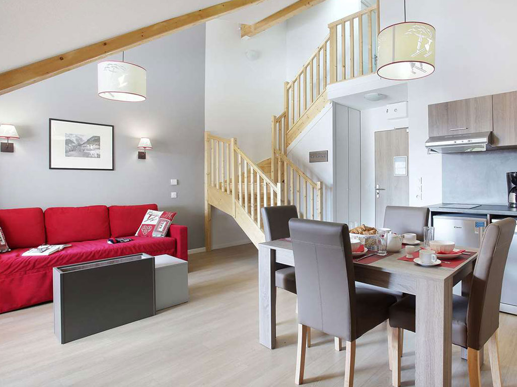 Serre-Chevalier-Residence-Odalys-Aquisana-Skimanijaci-s02