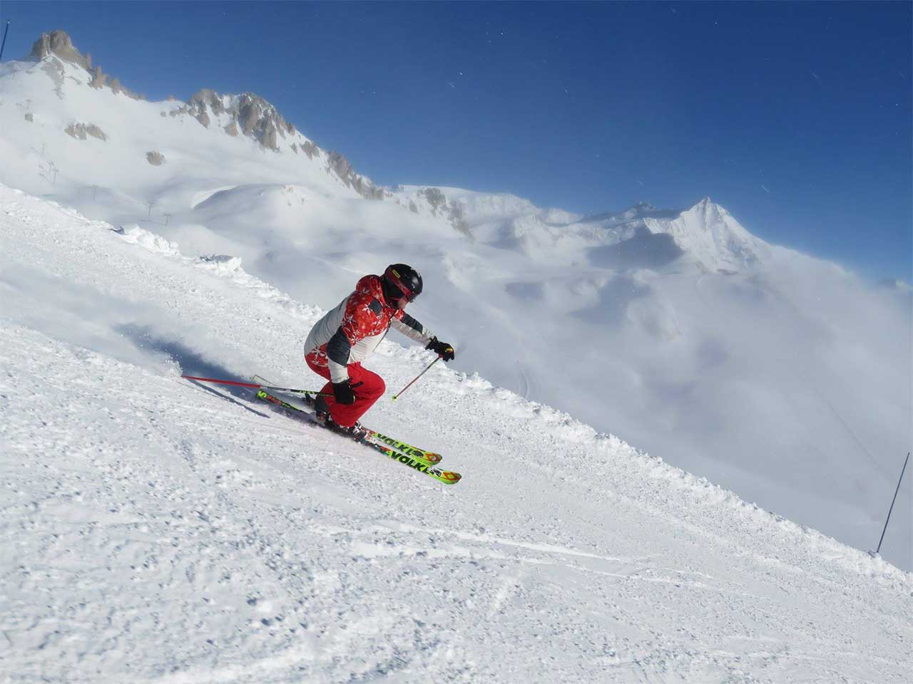 Val-D`Isere-Skimanijaci-skim1805