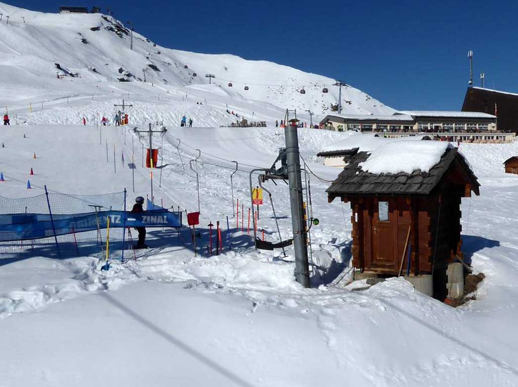 Zinal-Svajcarska-ski-SkiManijaci-2024-ski017